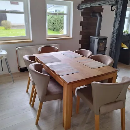 Boellenhaeuschen Ferienhaus *